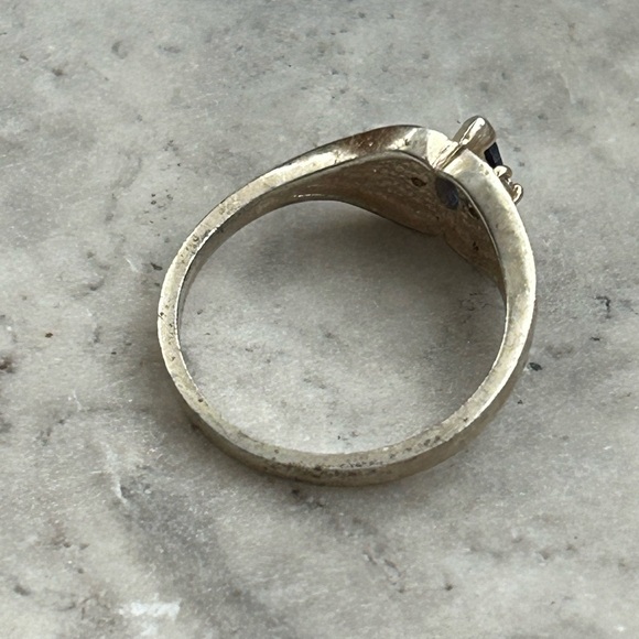 Elegant Blue Gemstone Gold Plated Ring Vintage Simulated Marquise Sapphire - Picture 6 of 8